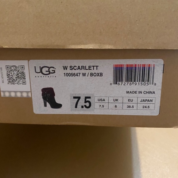 Ugg Australia Boots - Picture 5 of 5